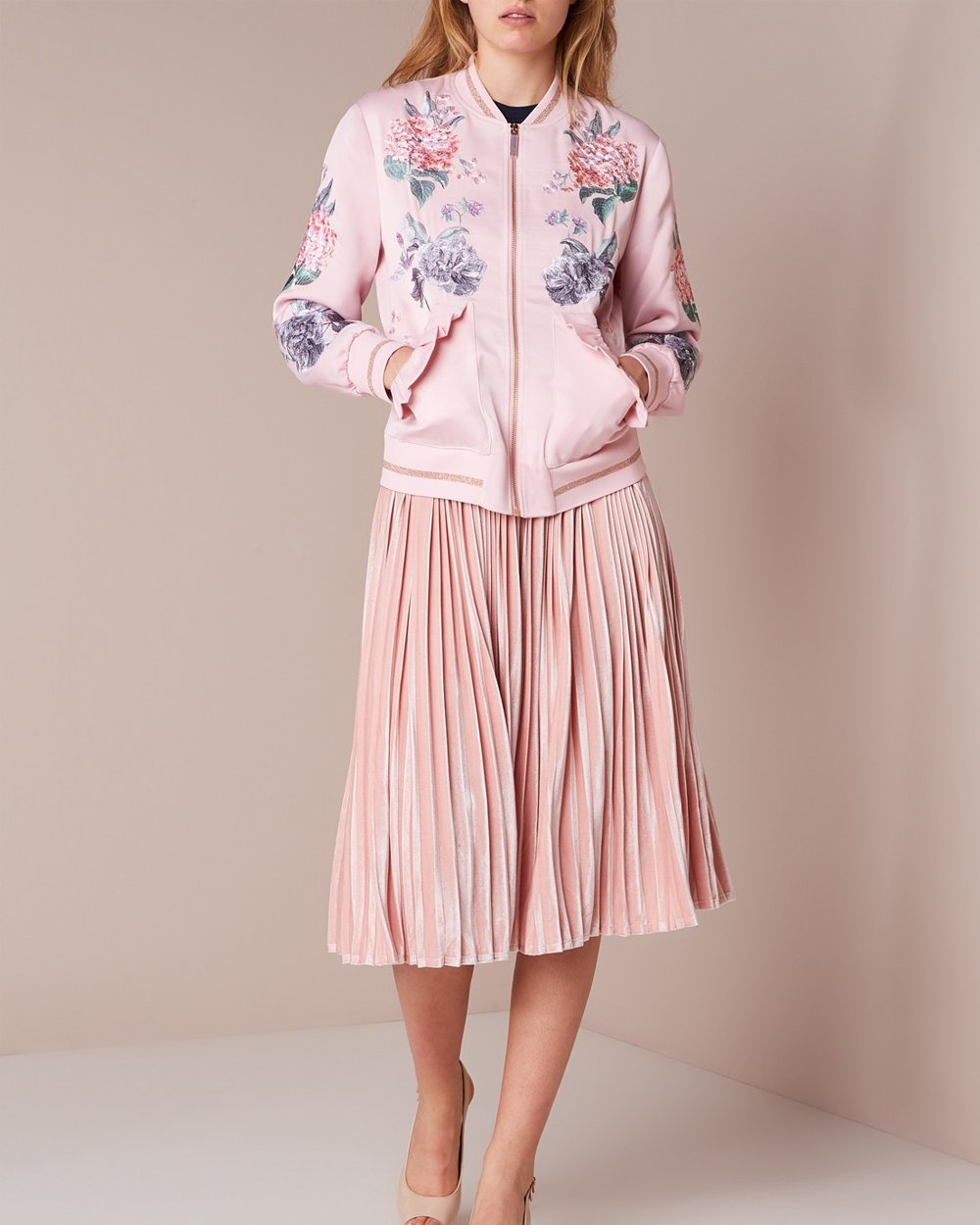 Lirl Suspendisse turpis