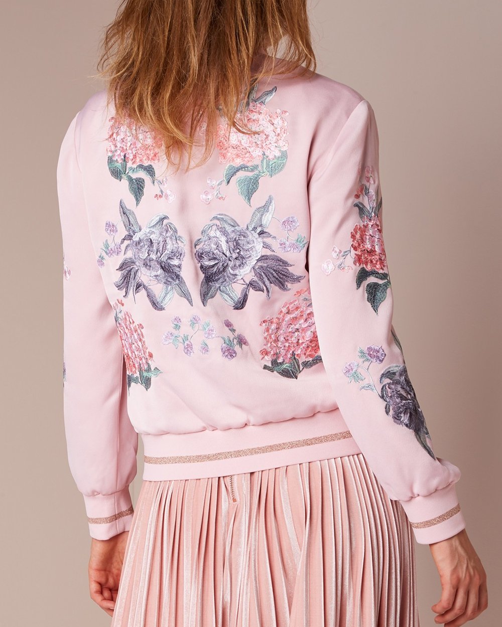 Lirl Suspendisse turpis